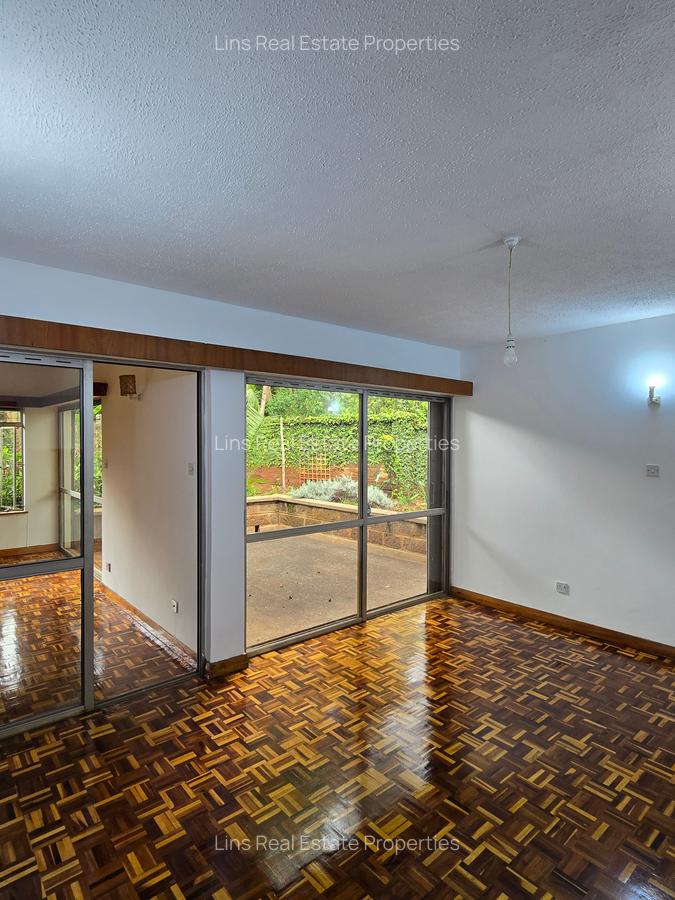 4 Bed Townhouse with En Suite in Lavington - 16