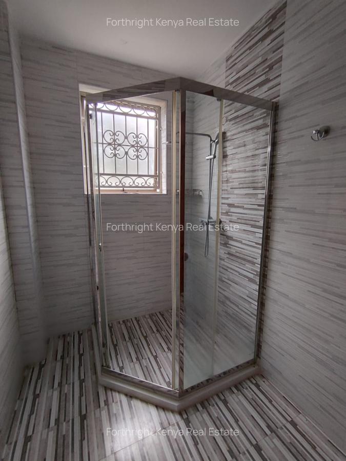 6 Bed House with En Suite in Karen - 11