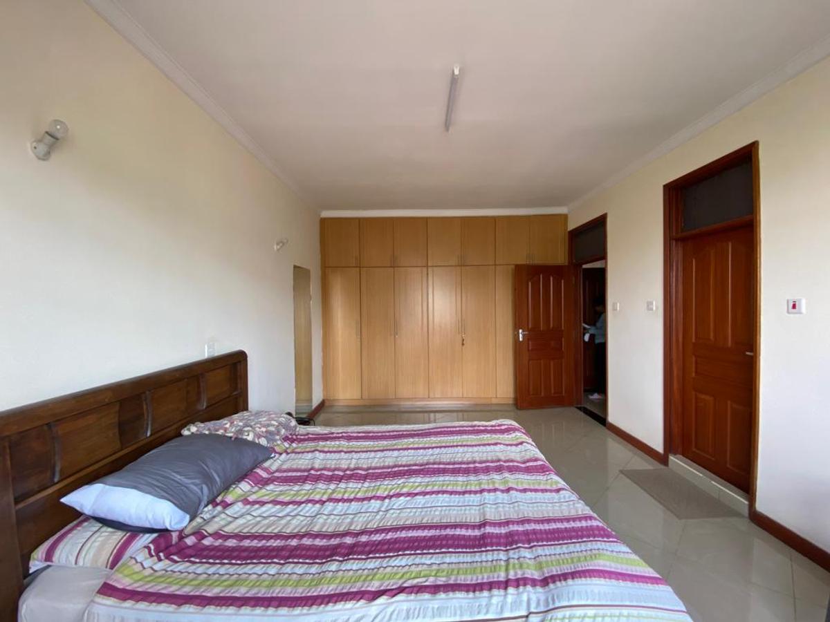 3 Bed Apartment with En Suite at Mpaka Road - 5