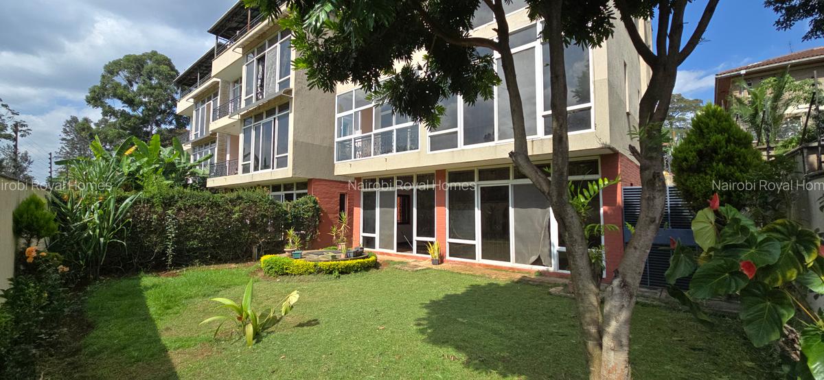 5 Bed Townhouse with En Suite at Lavington Convent Drive - 7