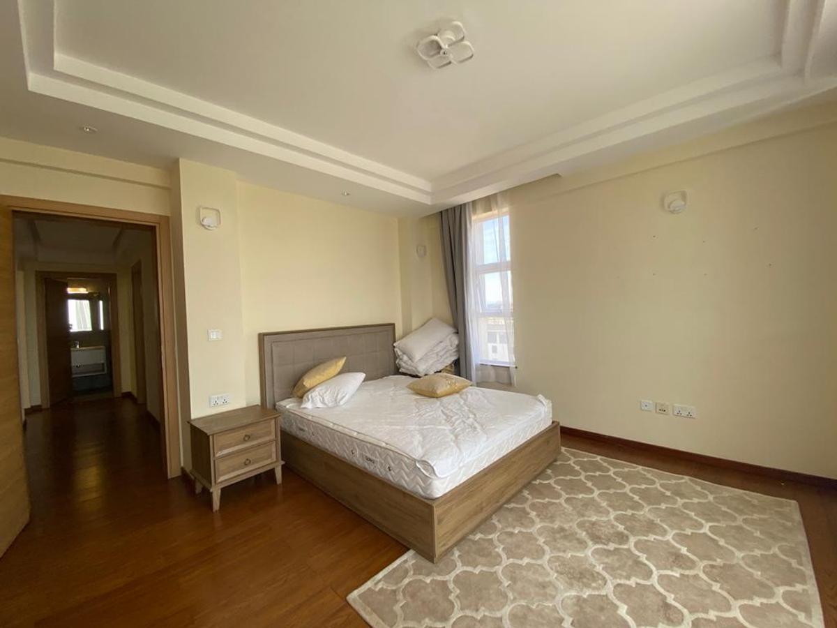 Serviced 2 Bed Apartment with En Suite at Kilimani - 12