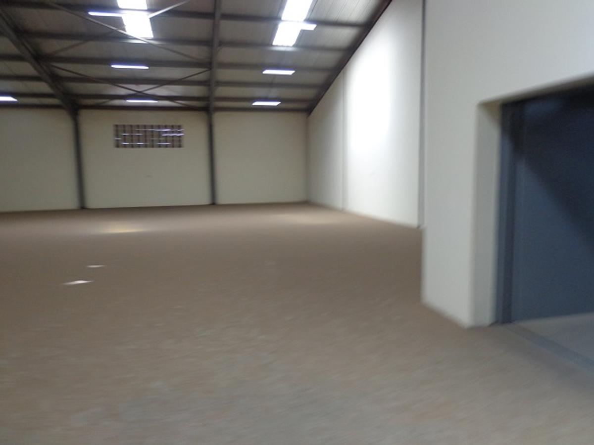 Warehouse with Service Charge Included in Mombasa Road - 13