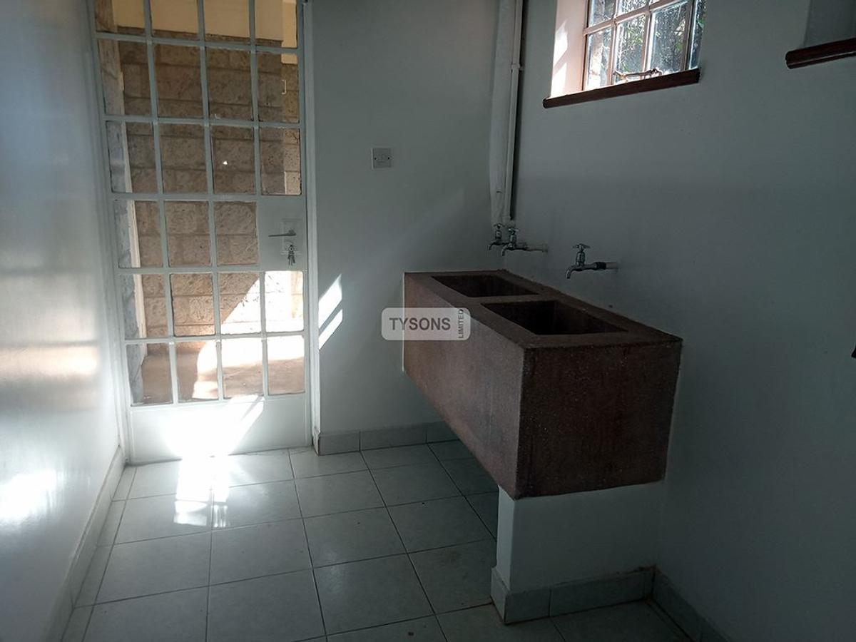 4 Bed Townhouse with En Suite in Muthaiga - 11