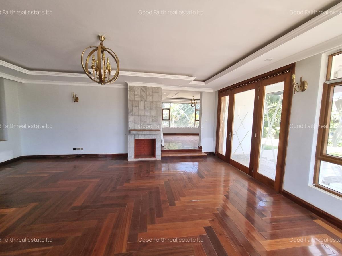 5 Bed House with En Suite in Thika Road - 4