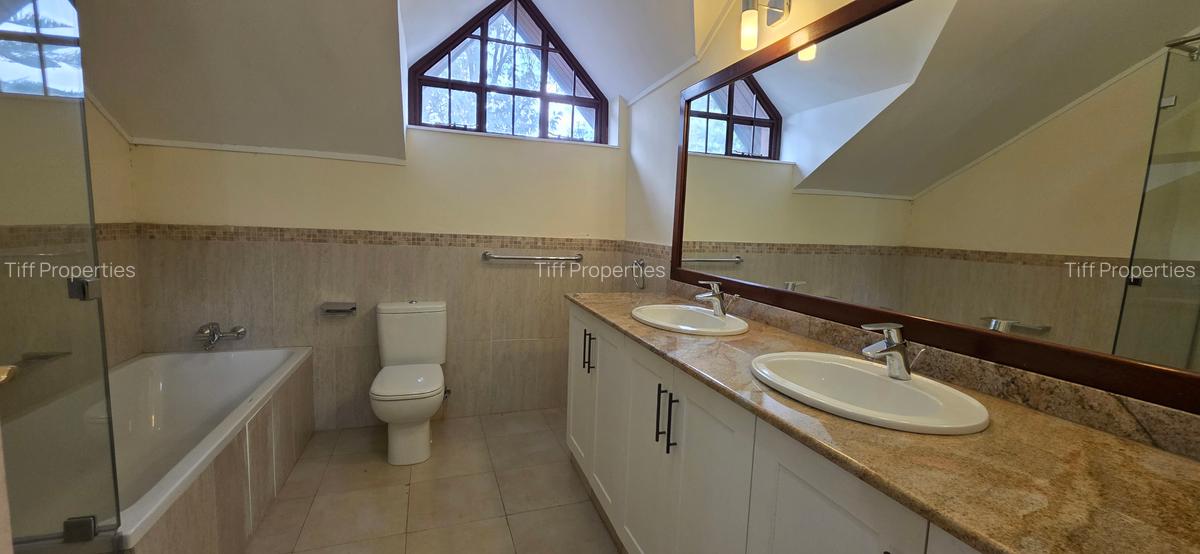 5 Bed Townhouse in Karen - 12