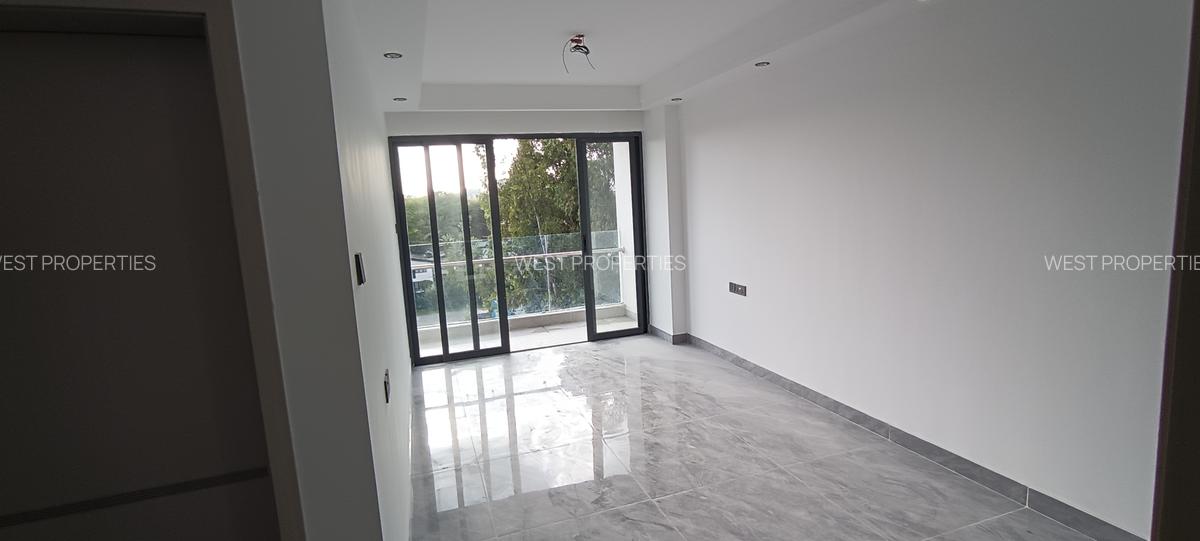 2 Bed Apartment with En Suite in Kilimani - 2