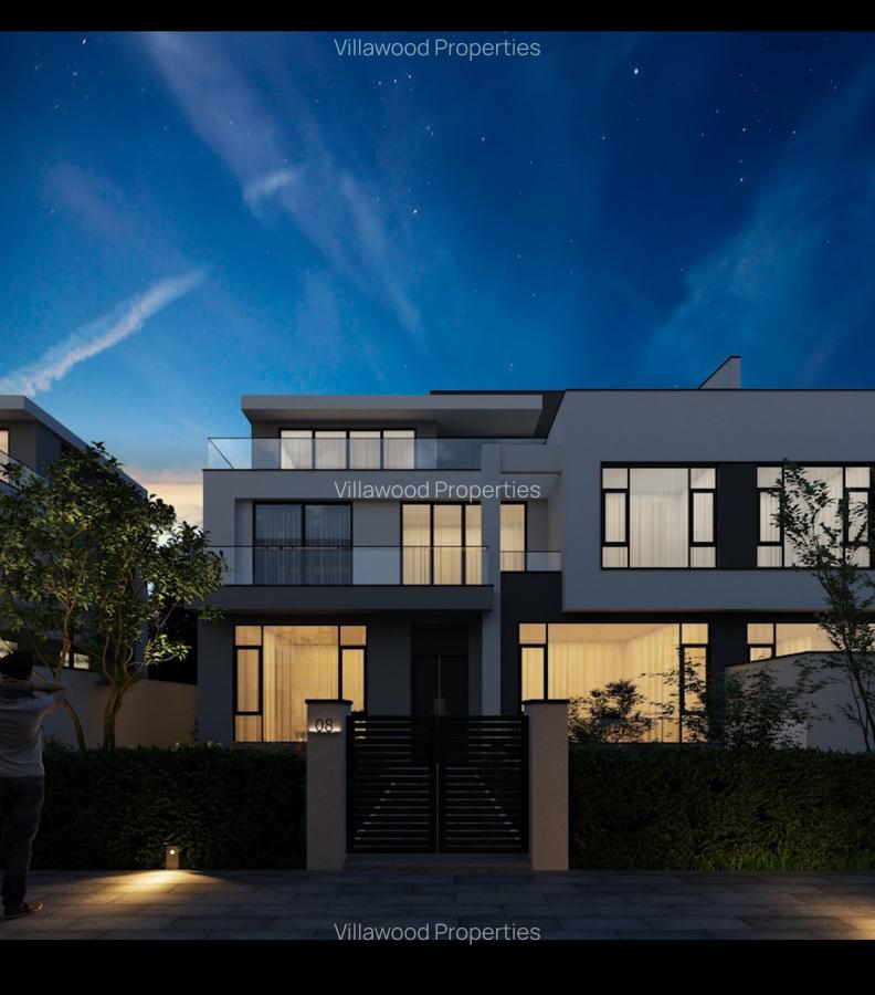 5 Bed Villa with En Suite in Lavington - 1