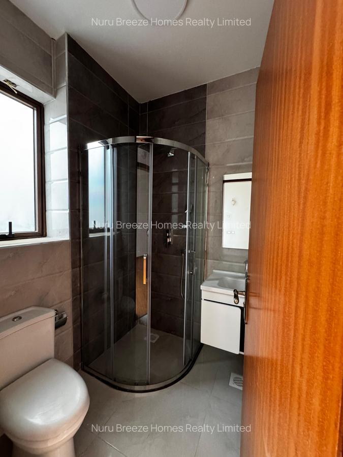 4 Bed Townhouse with En Suite in Runda - 7