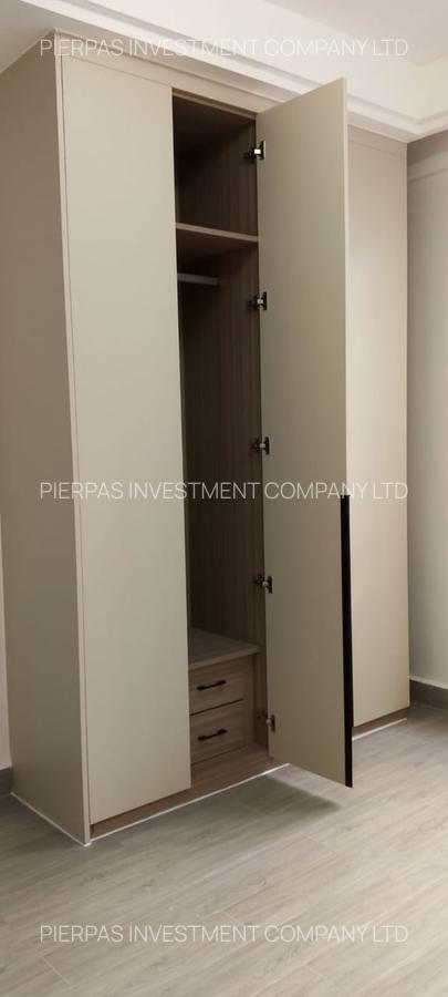 Serviced 3 Bed Apartment with En Suite in Kileleshwa - 5