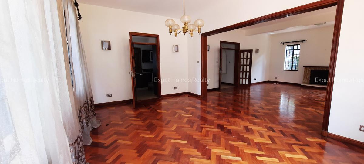 5 Bed Townhouse with En Suite in Lavington - 11