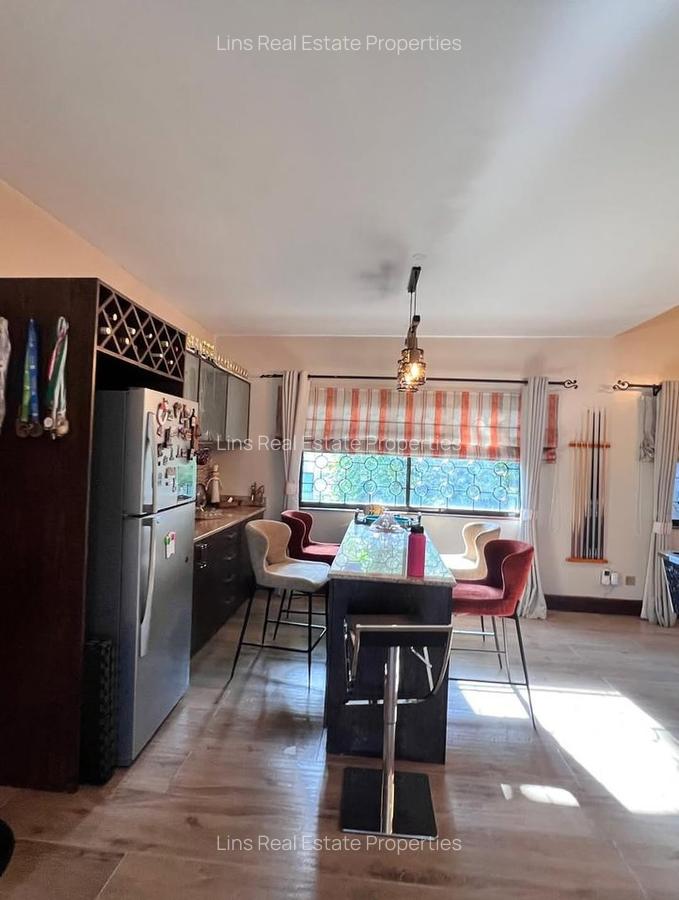 5 Bed Townhouse with En Suite in Westlands Area - 12