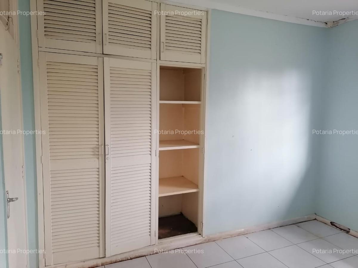 4 Bed House with En Suite in Loresho - 2