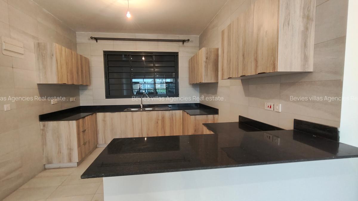2 Bed Apartment with En Suite at Parklands - 1