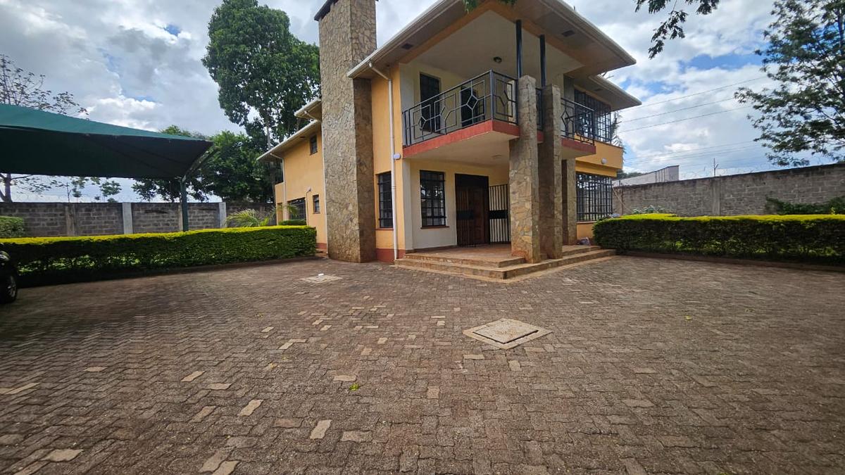 5 Bed Townhouse with En Suite in Kiambu Road - 6