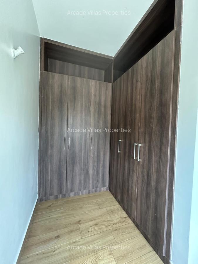 4 Bed Apartment with En Suite in Syokimau - 12