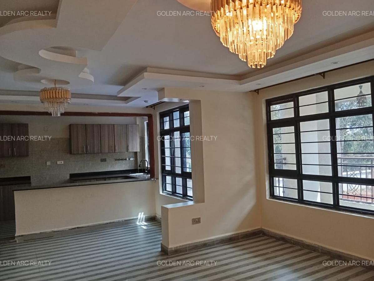 5 Bed Townhouse with En Suite in Karen - 12