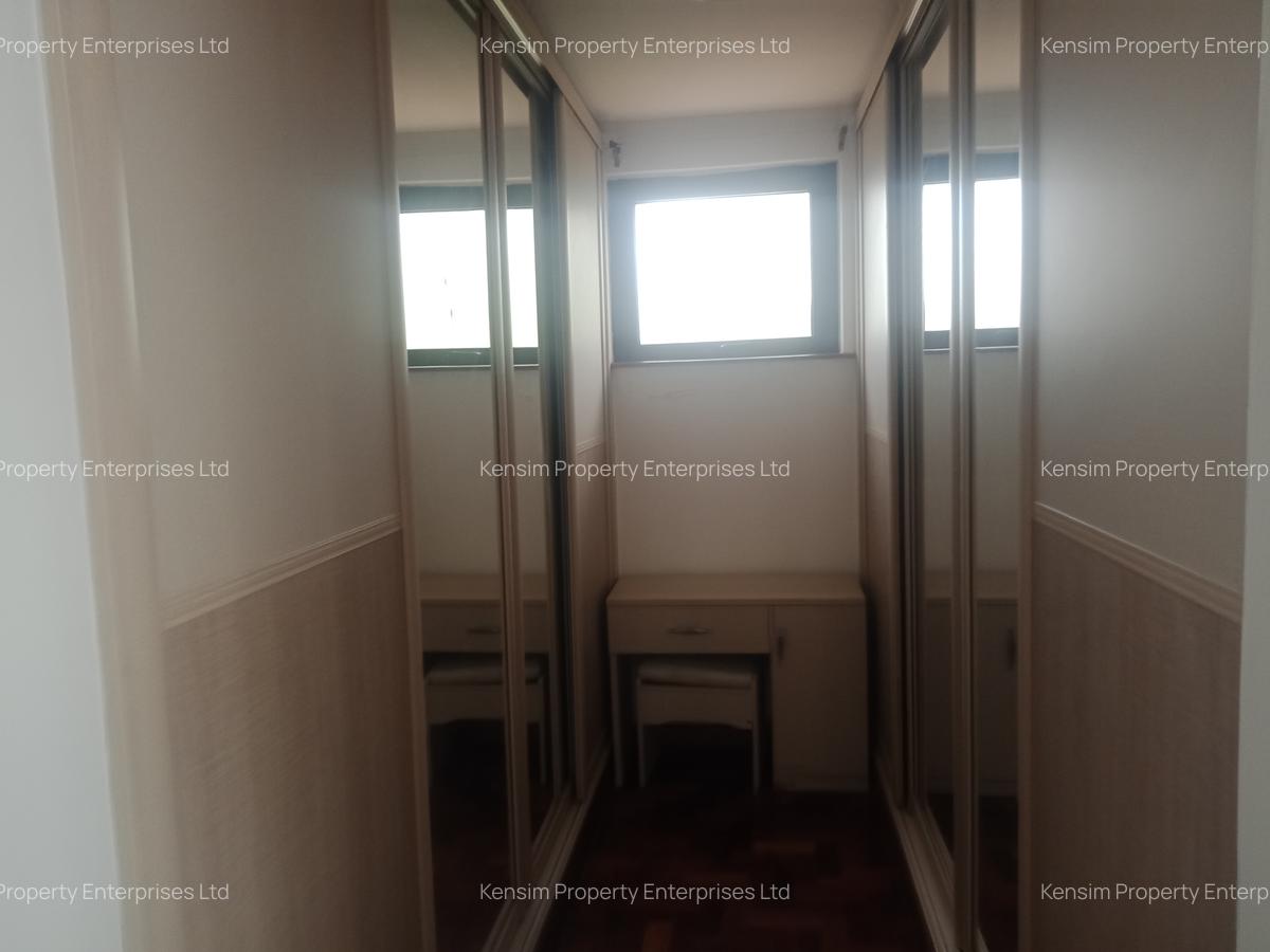 3 Bed Apartment with En Suite in Riverside - 7