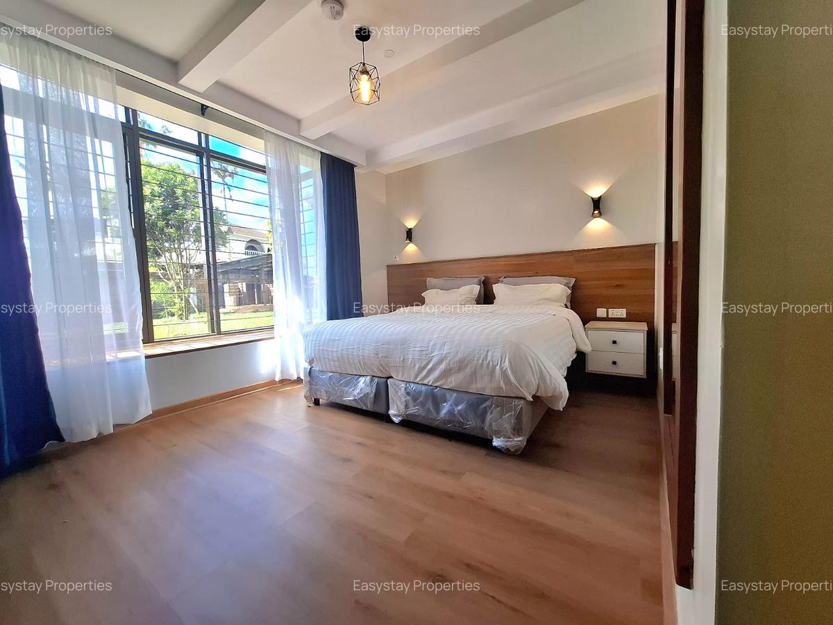 2 Bed House with En Suite in Ridgeways - 7