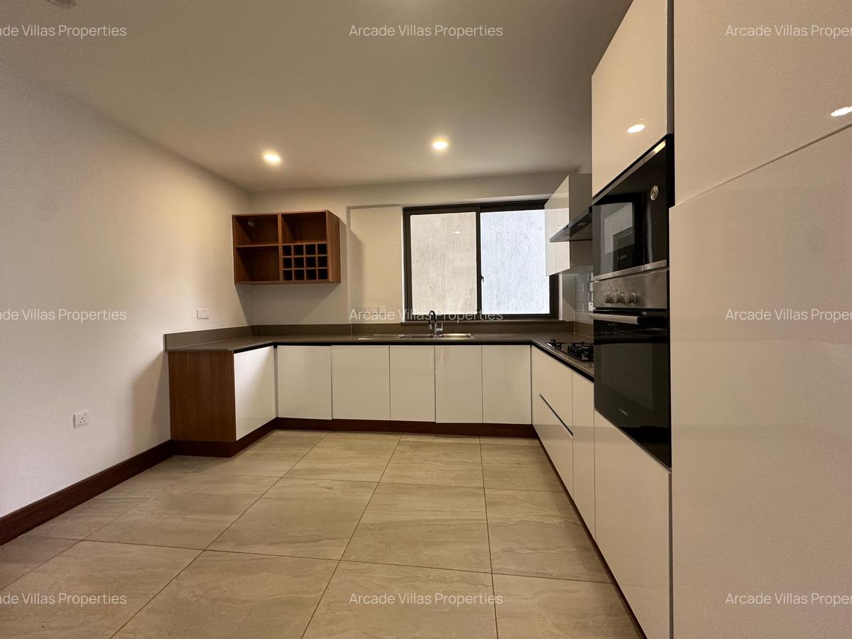 2 Bed Apartment with En Suite in Westlands Area - 5