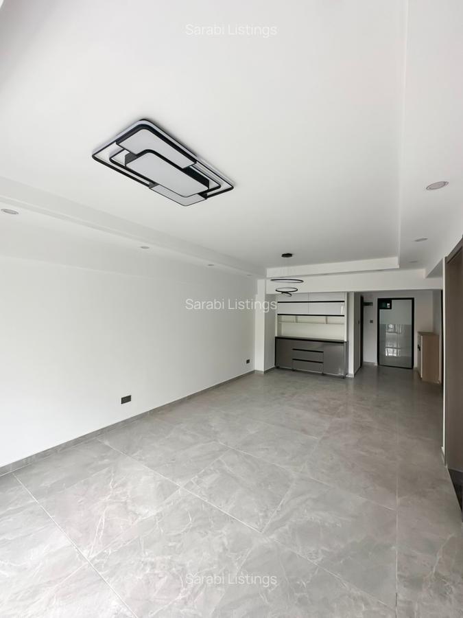 2 Bed Apartment with En Suite in Lavington - 8