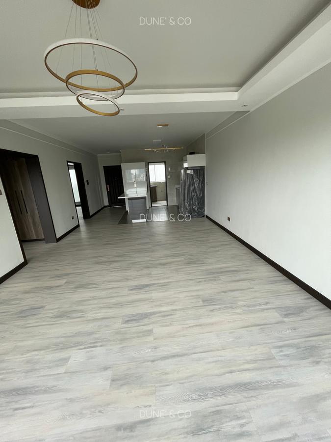 2 Bed Apartment with En Suite in Riverside - 6