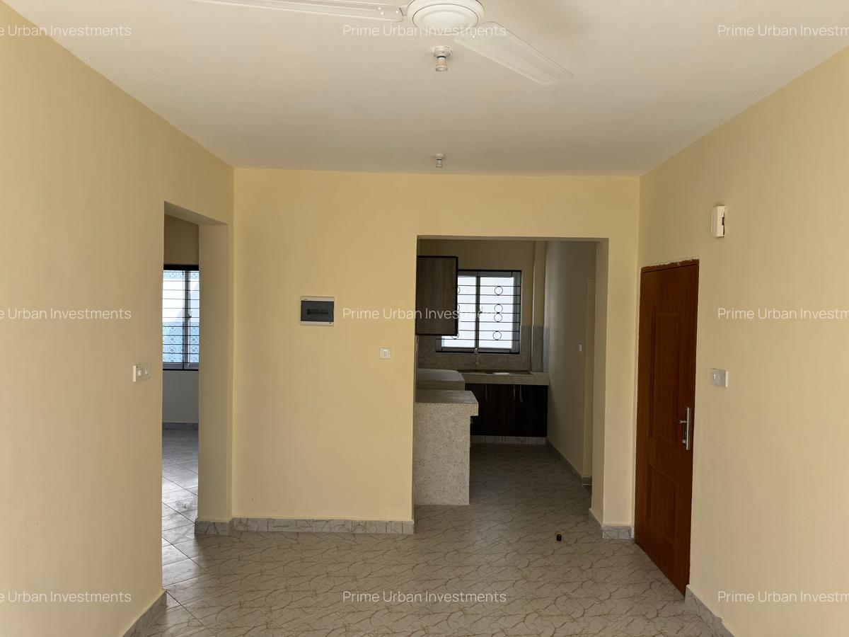 Serviced 2 Bed Apartment with En Suite in Mtwapa - 15