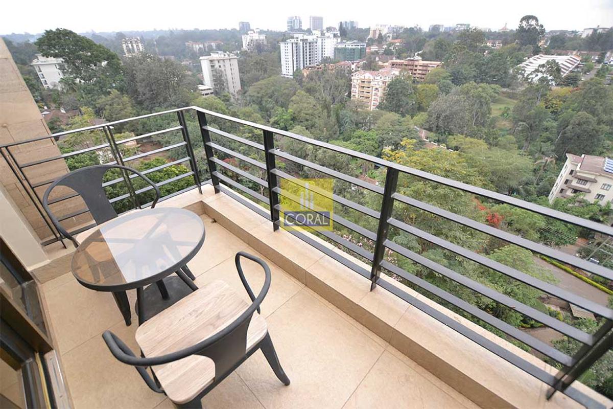 1 Bed Apartment with Swimming Pool in Riverside - 14