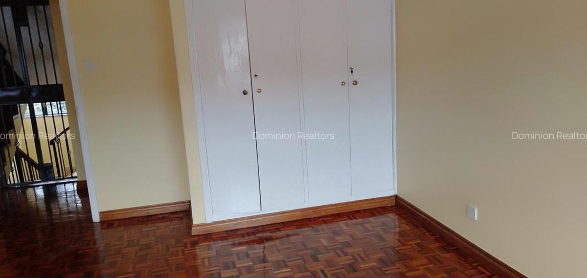 4 Bed Townhouse with Gym in Westlands Area - 15