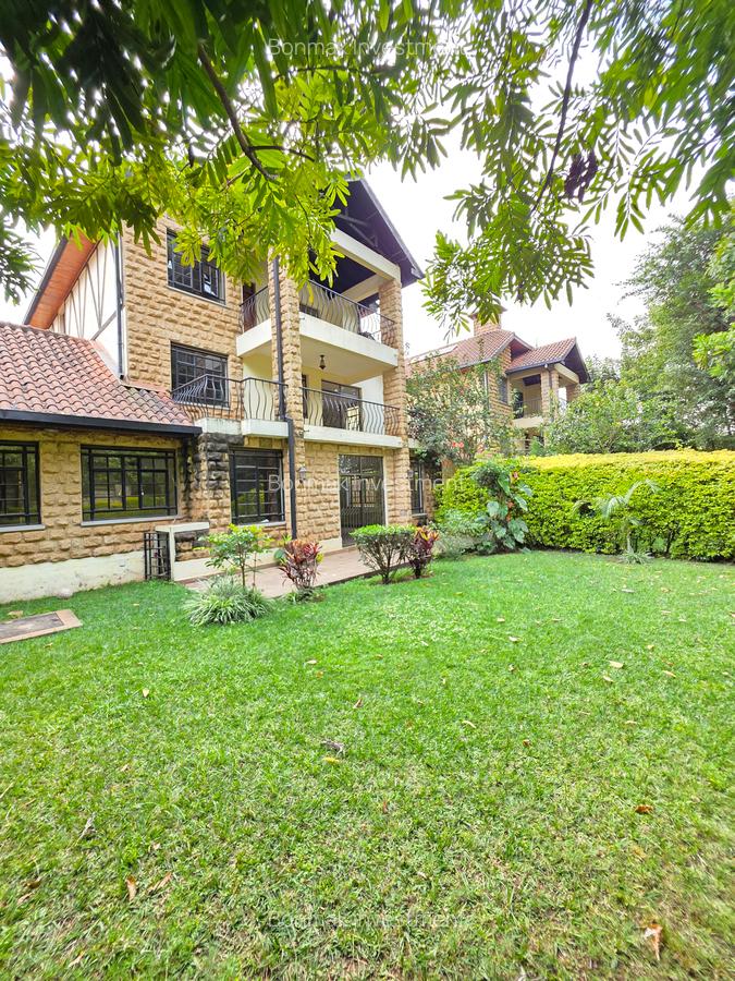 4 Bed Townhouse with En Suite at Lavington Green - 1