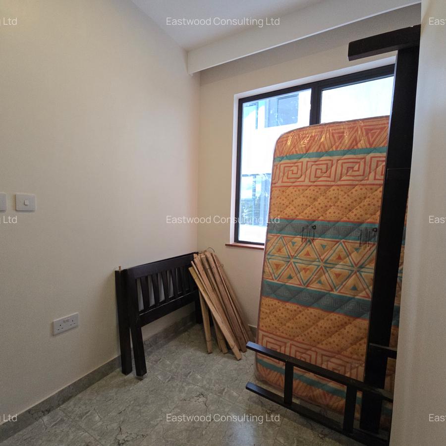 3 Bed Apartment with En Suite at The Crescent - 3