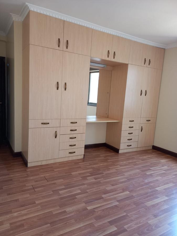 3 Bed Apartment with En Suite in Kileleshwa - 9