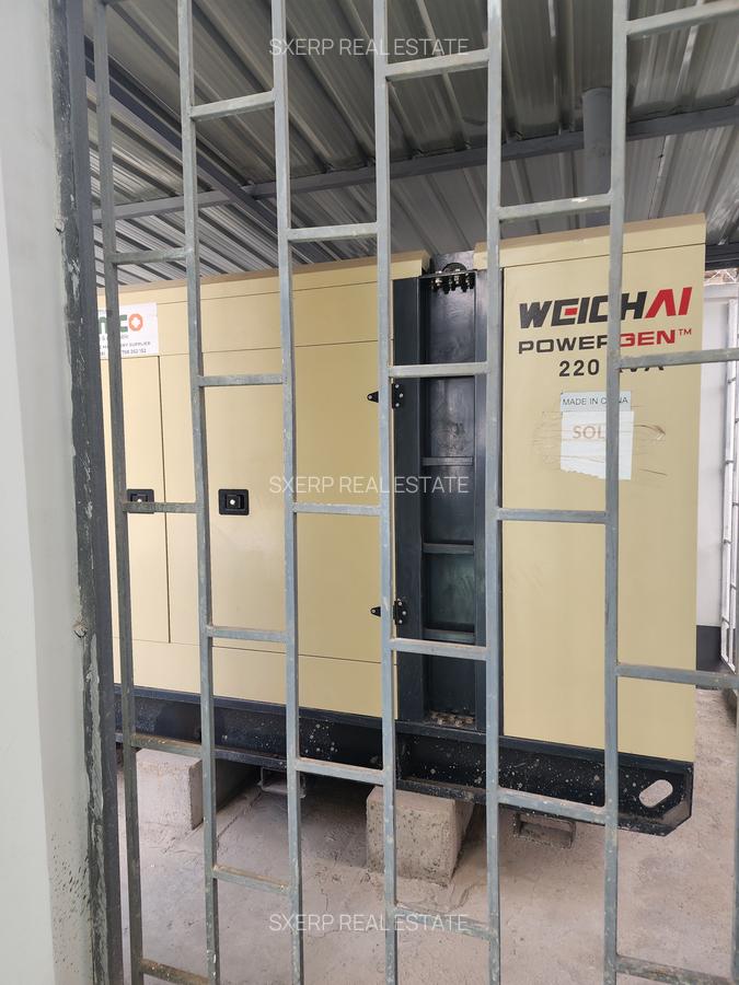 1 Bed Apartment with En Suite at Kindaruma Road - 16