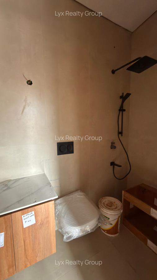 4 Bed Townhouse with En Suite in Kitisuru - 8