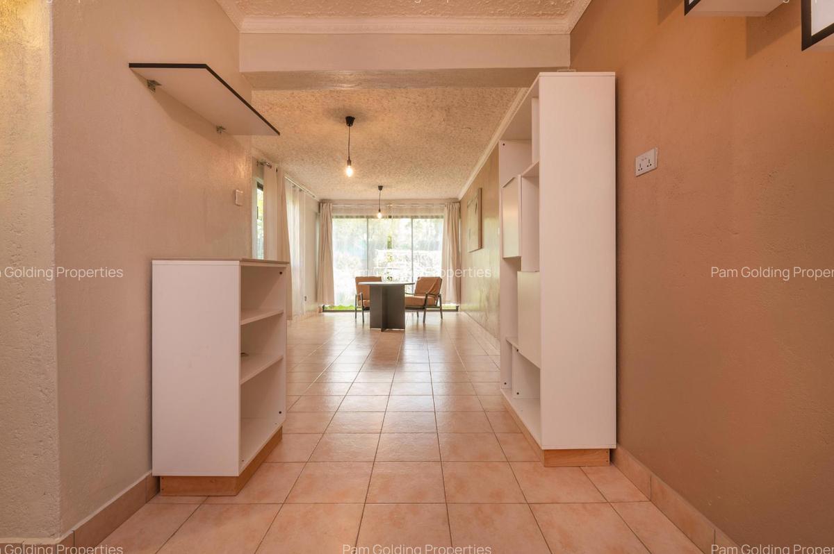 2 Bed Apartment with En Suite in Karen - 5