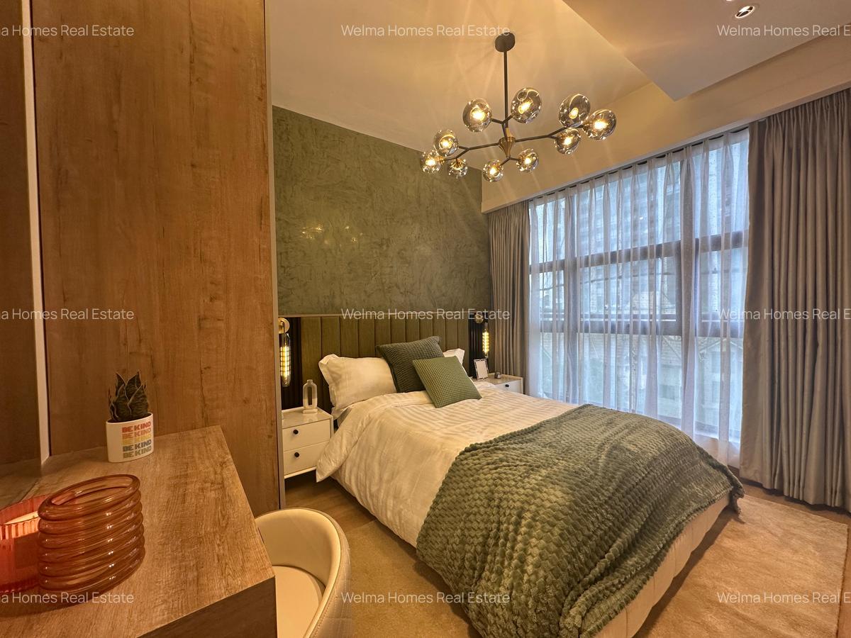 2 Bed Apartment with En Suite in Lavington - 12