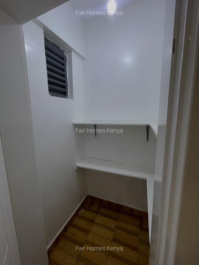 3 Bed Apartment with En Suite at Othaya Road - 16