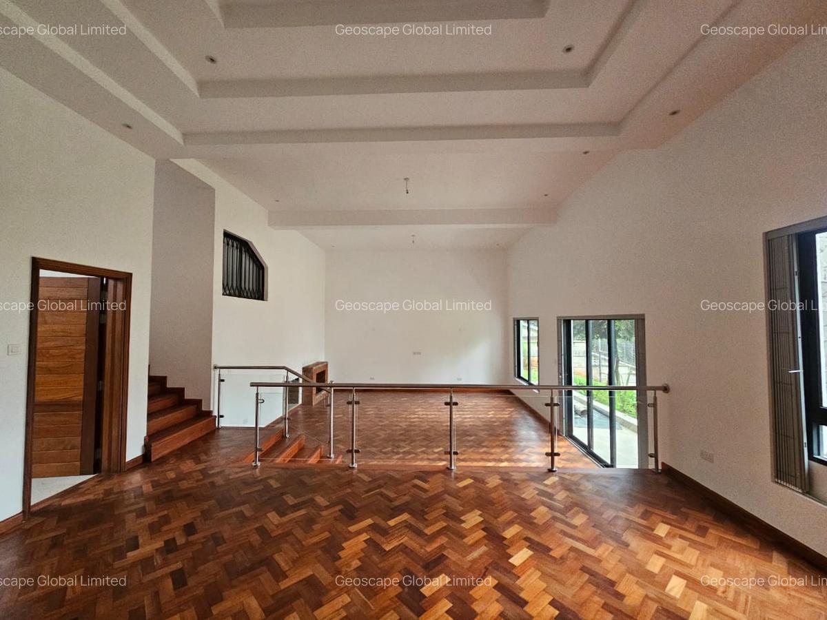 5 Bed House with En Suite in Loresho - 7