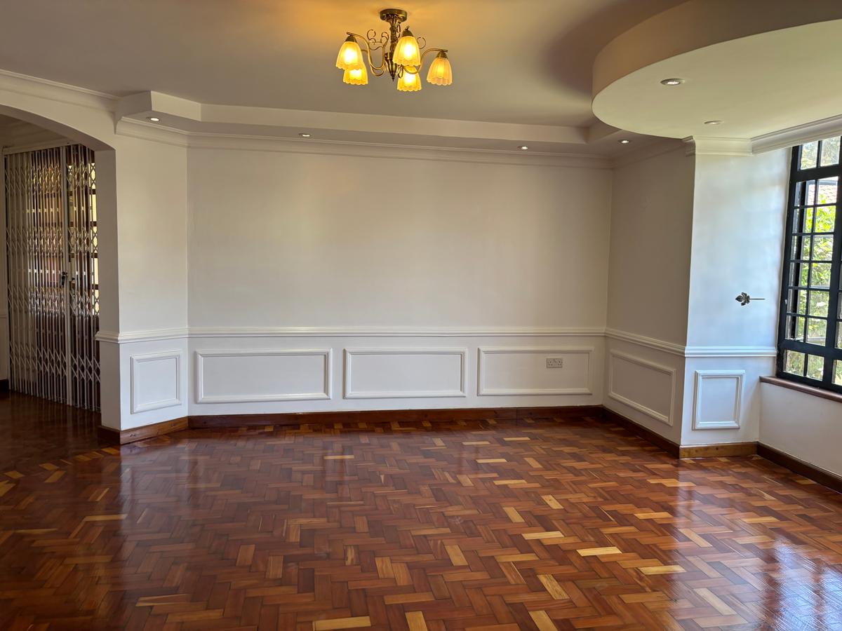 4 Bed House with En Suite in Karen - 11
