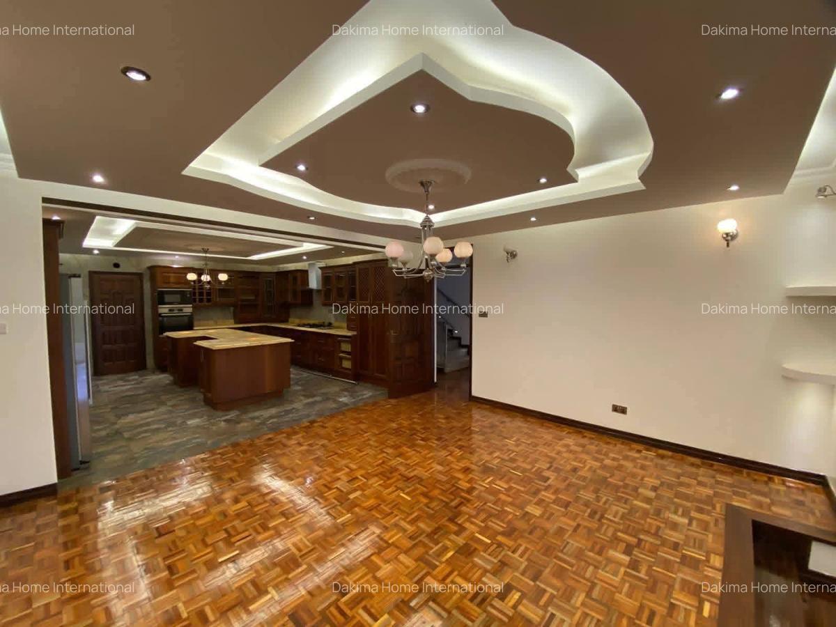 4 Bed House with En Suite in Runda - 4