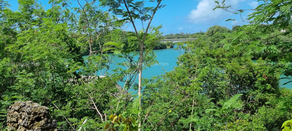 4.4 ac Land at Moorings - 17