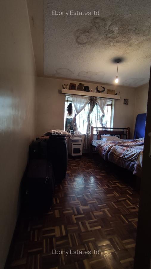Commercial Property with Service Charge Included in Kilimani - 9