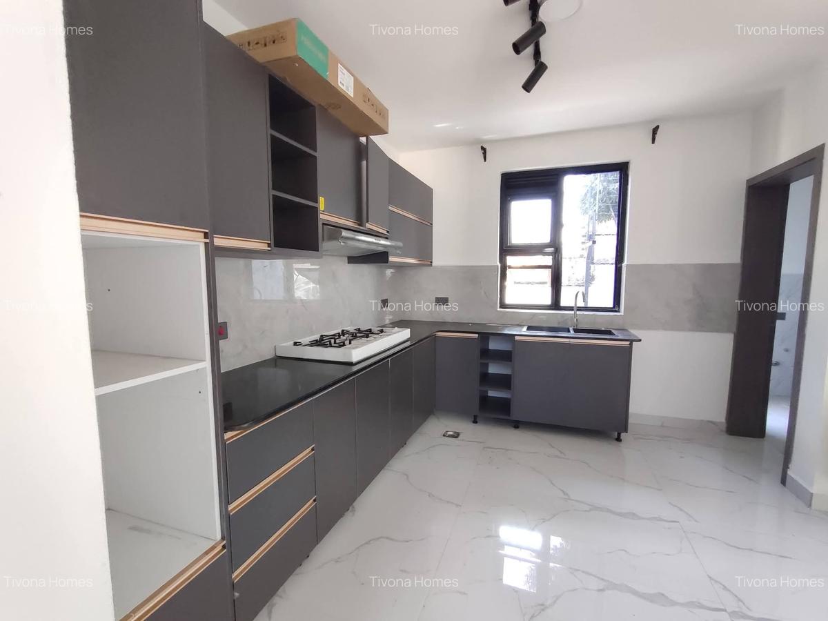 5 Bed House with En Suite in Ruiru - 10