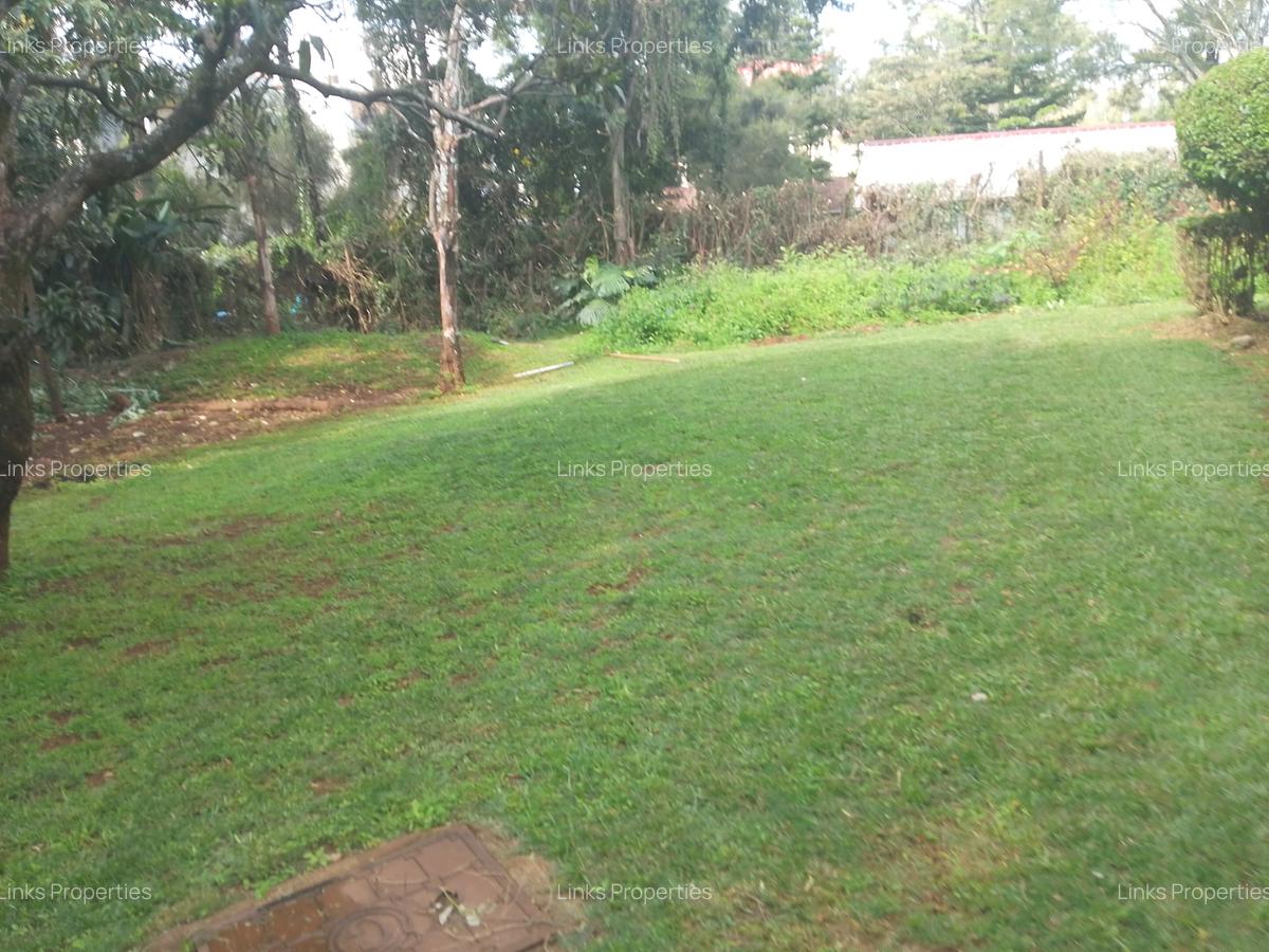 3 Bed House with En Suite at Karen - 7