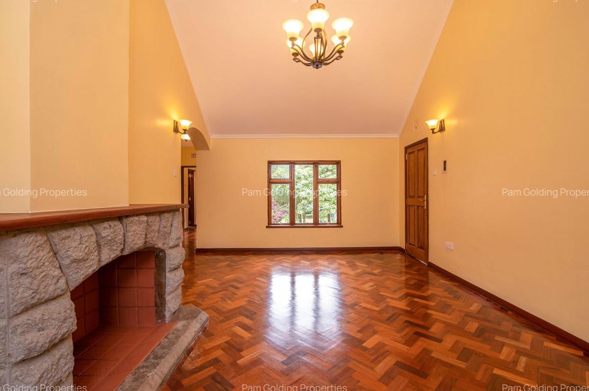 5 Bed House with En Suite in Karen - 11