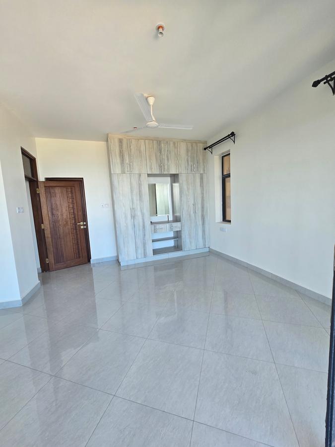 3 Bed Apartment with En Suite at Nyali - 8