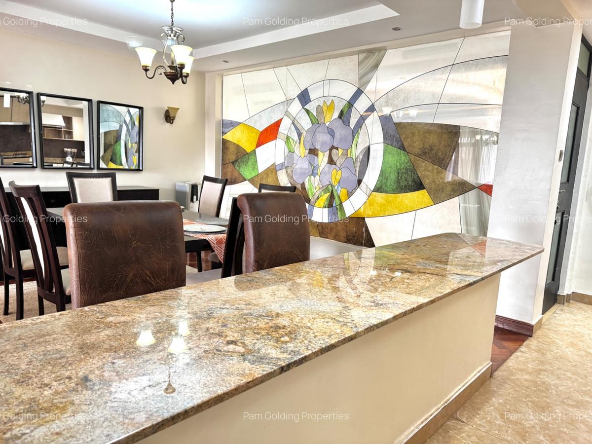 Furnished 3 Bed Apartment with En Suite in Riverside - 5