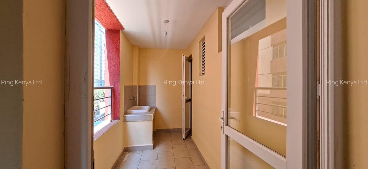 3 Bed Apartment with En Suite in Kilimani - 4