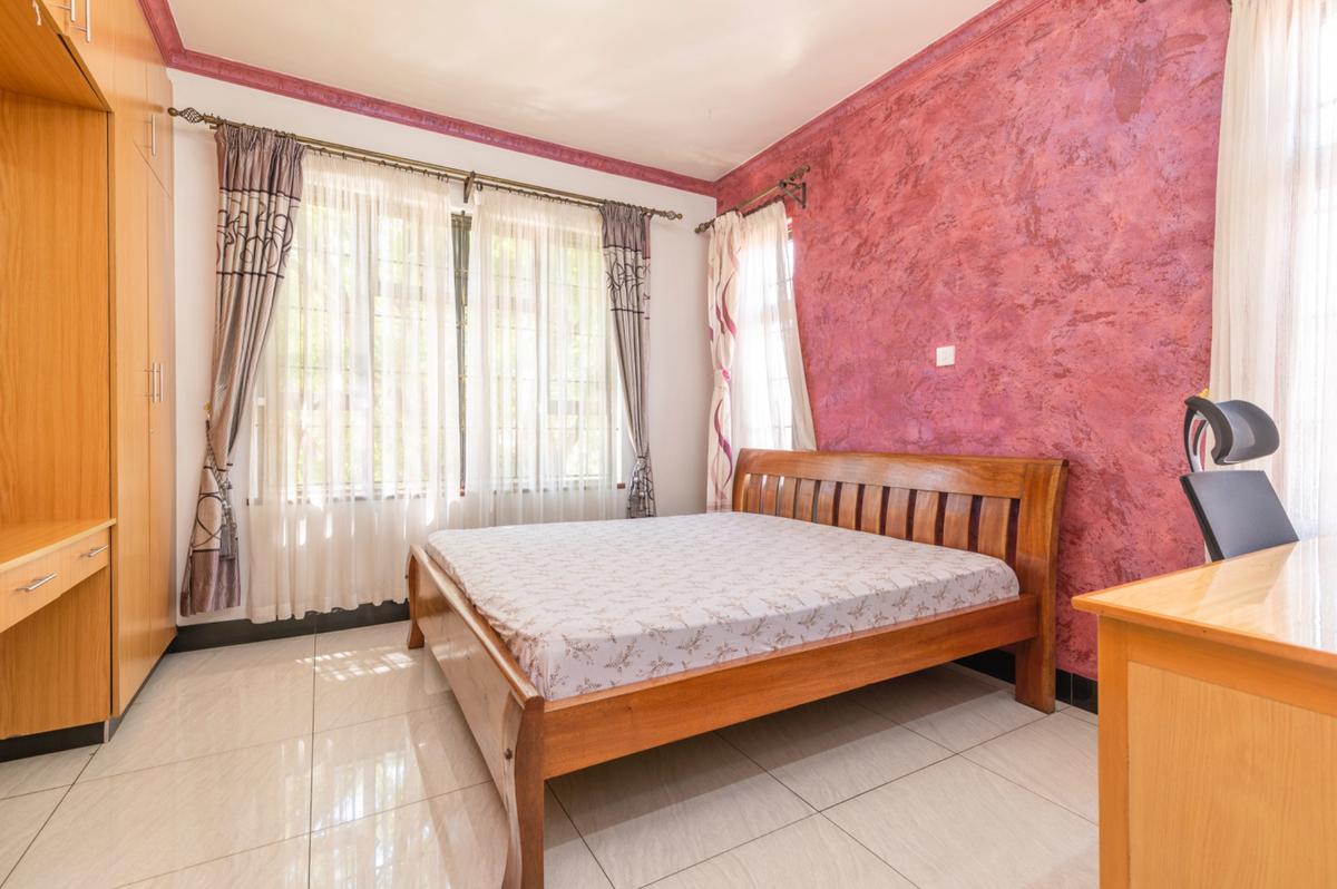 3 Bed Apartment in Langata - 6