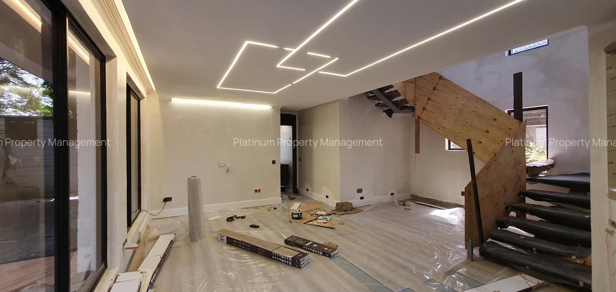 3 Bed House with En Suite at United Nations Avenue - 2