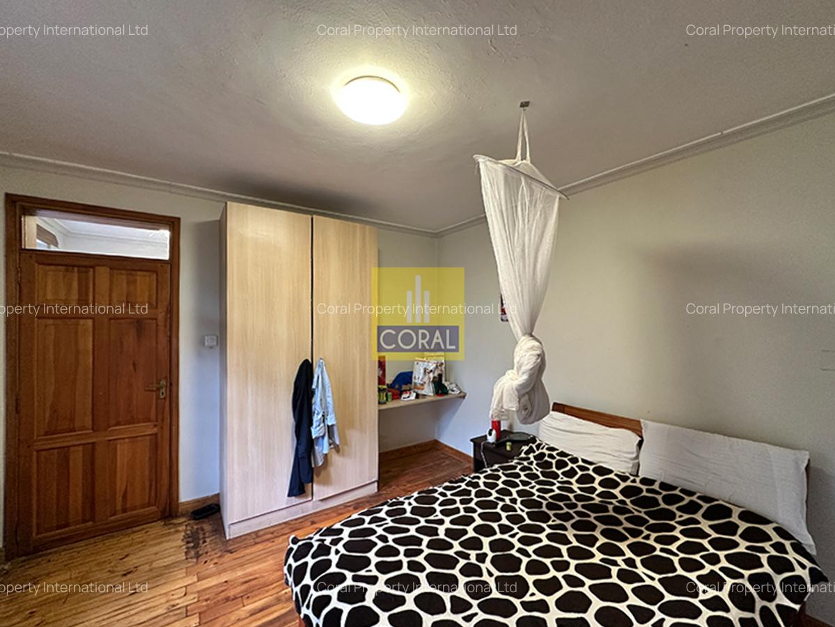 7 Bed House in Runda - 4